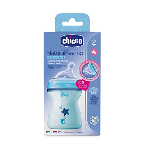 Chicco NaturalFeeling - Biberón con tetina inclinada especial para lactancia mixta, flujo medio, 250 ml, 2 m+, azul