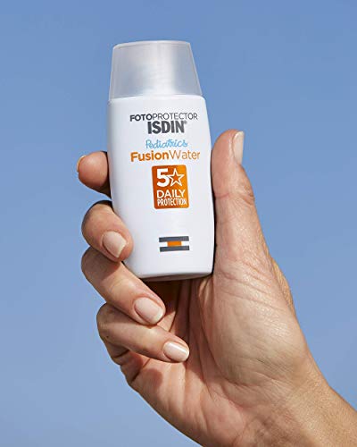 Fotoprotector ISDIN Fusion Water Pediatrics SPF 50, hidratación intensa, absorción inmediata, no irrita los ojos, apto para piel atópica