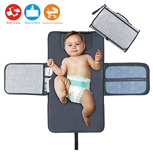 Idefair Portátil Bebé Cambiador, Impermeable Cambio de Pañales Pad Cojín Para Cabeza Con Bolsillos, Plegable Orinal Infantil Pad Kit de Cambiador Para el Hogar Viaje Fuera Gris