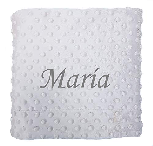 Manta bebe personalizada con nombre bordado. Medidas 80x110 cm. Tacto terciopelo (Gris)