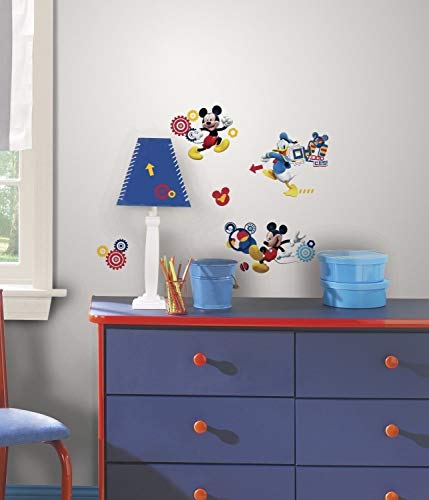 RoomMates Pegatina de Pared con diseño de Mickey Mouse Clubhouse - Mickey Mouse Clubhouse Capers Peel and Stick Wall Decals