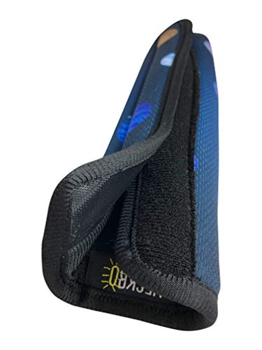 1x Protector para cinturón de seguridad HECKBO® con dibujos de astronauta y del espacio exterior, protector de hombros, almohadilla para el hombro, para bicicleta, para sillín de bicicleta para niños.