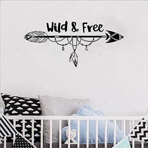 Wild and free arrow tatuajes de pared vivero tribal pluma bosque pegatinas de pared murales para niños niños habitación infantil arte bohemio pegatinas de decoración de pared A6 56x26 cm