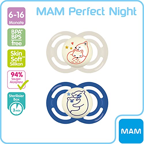 MAM Night - Juego de 2 chupetes de Silicona para prevenir la deformación Dental, Especialmente Delgados y Flexibles, Brillan en la Oscuridad, 6-16 Meses, diseño de Zorro/Oso