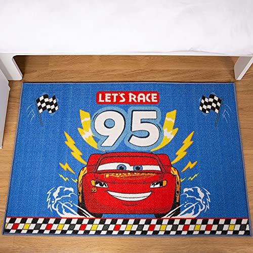 Disney Alfombra infantil con licencia oficial para habitación de los niños, alfombra antideslizante y lavable a máquina, alfombra de juego para niños, alfombra de Disney Cars 80 x 120 cm