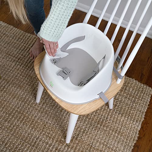 Ity Ingenuity Alzador de Asiento para Niños Fácil de Limpiar Oat - Diseño Simple y Ligero, Antideslizante, Trona de Viaje Portátil con Arnés de 3 Puntos, Hasta 15kg, a partir de 16 Meses