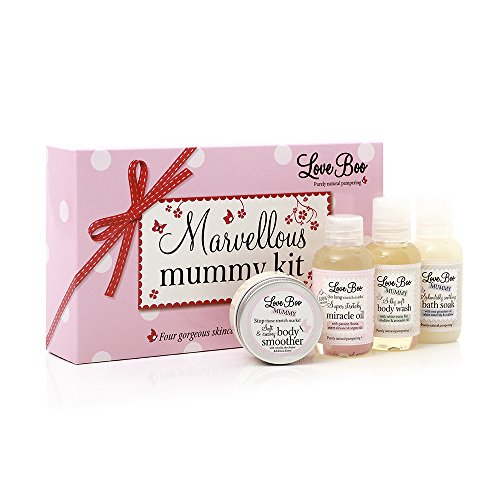 Love Boo Maravillosa momia Kit de 4 cajas de regalo tamaño viaje – Limpiador corporal 25 ml, 50 ml, aceite milagro 50 ml, calmante baño remojo 50 ml