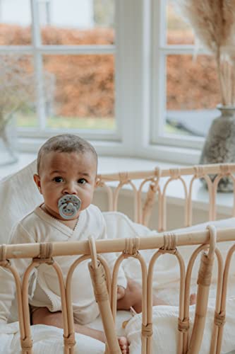 BIBS Boheme Paquete de 2 chupetes. Libre de BPA. Tetina redonda, Talla 1 (0-6 meses), Ivory / Blossom