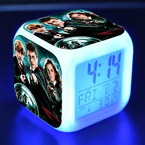 Linster CC Vistoso Despertador Cuadrado Luces De Colores Despertador Digital Dibujos Animados Creativos Pequeño Reloj Despertador Carga USB Disponible Niños Estudiantes Luz De Noche Degradada,3