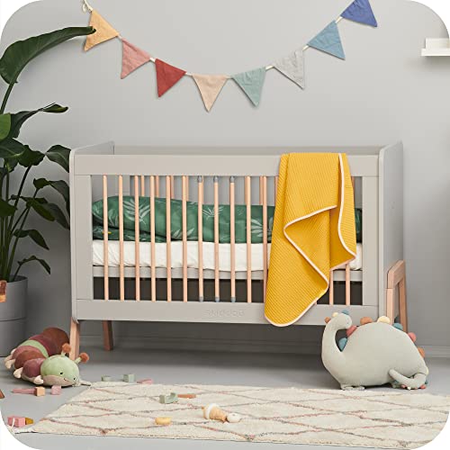 skiddoü cuna de madera para niños Krubb altura ajustable, para colchones de 120x60 cm, barandilla de seguridad, barrotes extraíbles, madera maciza de haya, haya, de 0 a 4 años, blanco